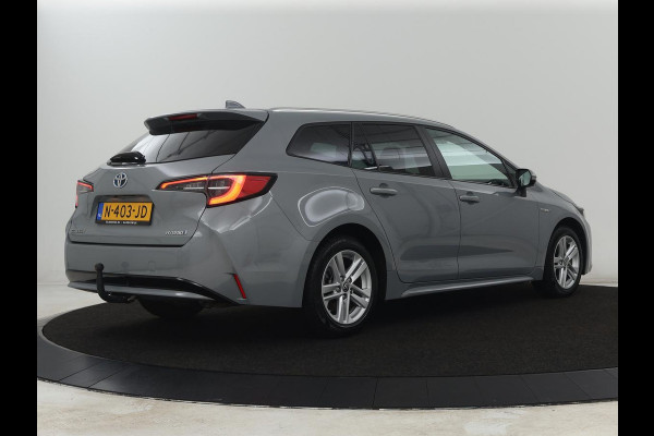 Toyota Corolla 1.8 Hybrid Business | Trekhaak | Camera | Adaptive cruise | Carplay | Full LED | Climate control | Bluetooth | DAB | Getint glas