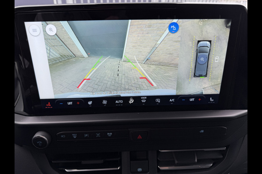 Ford E-Transit Cust. 320 L1H1 Limited 65 kWh/ 218 PK Direct leverbaar/stoel&stuur verwaming/B&O/ Camera