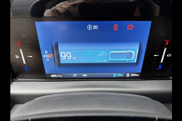 Ford E-Transit Cust. 320 L1H1 Limited 65 kWh/ 218 PK Direct leverbaar/stoel&stuur verwaming/B&O/ Camera