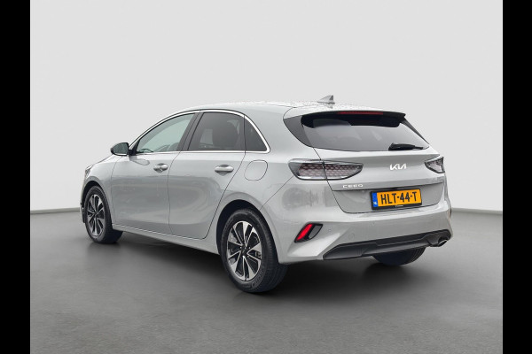 Kia Ceed 1.0 T-GDi MHEV Design Edition Automaat | Tot € 1.250,- extra inruil tijdens dit Paasweekend! | JBL | Stoel- en Stuurverwarming | Lane Assist | Dode Hoek Assistentie | Navi | Apple Carplay & Android Auto |