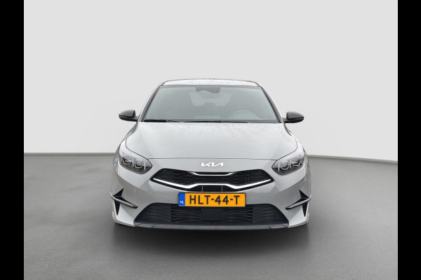 Kia Ceed 1.0 T-GDi MHEV Design Edition Automaat | Tot € 1.250,- extra inruil tijdens dit Paasweekend! | JBL | Stoel- en Stuurverwarming | Lane Assist | Dode Hoek Assistentie | Navi | Apple Carplay & Android Auto |