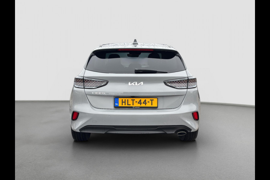 Kia Ceed 1.0 T-GDi MHEV Design Edition Automaat | Tot € 1.250,- extra inruil tijdens dit Paasweekend! | JBL | Stoel- en Stuurverwarming | Lane Assist | Dode Hoek Assistentie | Navi | Apple Carplay & Android Auto |