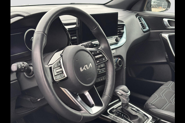 Kia Ceed 1.0 T-GDi MHEV Design Edition Automaat | Tot € 1.250,- extra inruil tijdens dit Paasweekend! | JBL | Stoel- en Stuurverwarming | Lane Assist | Dode Hoek Assistentie | Navi | Apple Carplay & Android Auto |