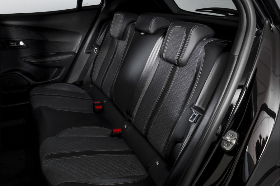 Peugeot 2008 1.2 Hybrid 145 Allure - Automaat | Dig. Cockpit | Adapt. Cruise | Stoelverw. | PDC | Camera | App. Connect | ECC | DAB | LM 17" | 5034