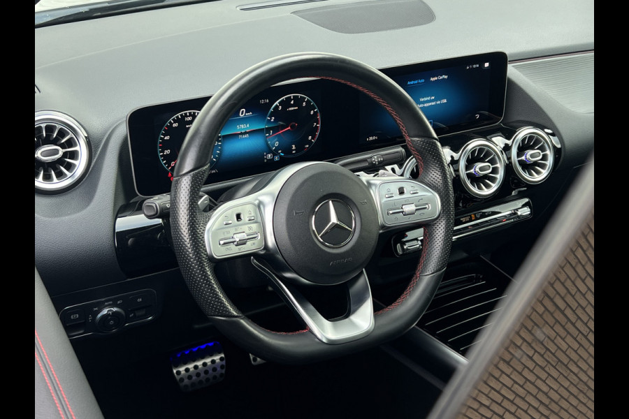 Mercedes-Benz B-Klasse 200 Business Solution AMG | Pano | Trekhaak | Memory | Sfeerverlichting
