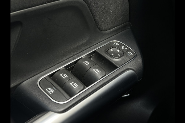 Mercedes-Benz B-Klasse 200 Business Solution AMG | Pano | Trekhaak | Memory | Sfeerverlichting
