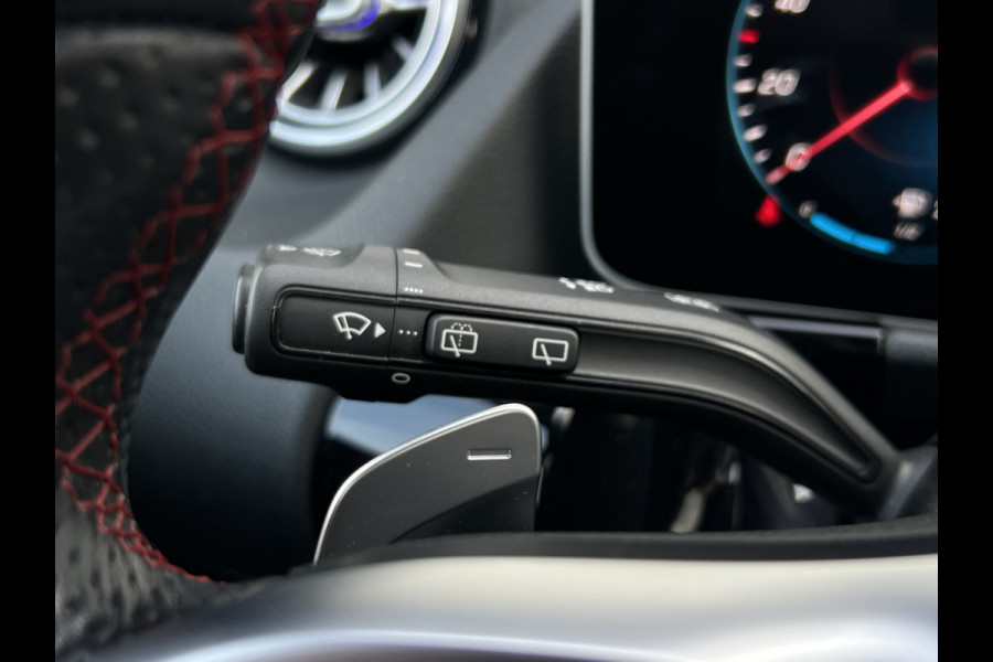 Mercedes-Benz B-Klasse 200 Business Solution AMG | Pano | Trekhaak | Memory | Sfeerverlichting