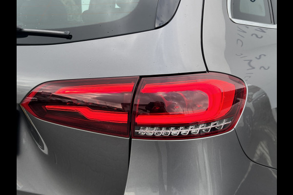 Mercedes-Benz B-Klasse 200 Business Solution AMG | Pano | Trekhaak | Memory | Sfeerverlichting
