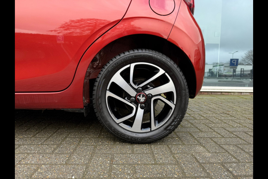 Peugeot 108 1.0 e-VTi Collection TOP! Media Apple/ Android - Climate - Camera - LED