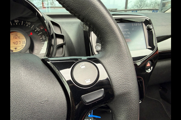 Peugeot 108 1.0 e-VTi Collection TOP! Media Apple/ Android - Climate - Camera - LED