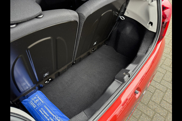 Peugeot 108 1.0 e-VTi Collection TOP! Media Apple/ Android - Climate - Camera - LED