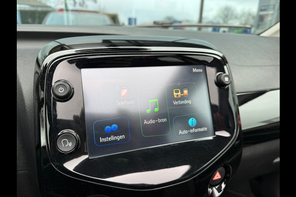 Peugeot 108 1.0 e-VTi Collection TOP! Media Apple/ Android - Climate - Camera - LED