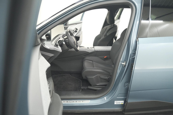 Peugeot 3008 1.2 Hybrid 145 GT | Trekhaak | Elektronische Kofferklep | Adaptieve Cruise Control | Camera