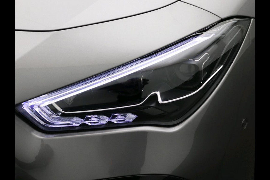 Mercedes-Benz CLA-Klasse Shooting Brake 250 e Business Solution AMG AMG Line | Night Pakket |Panorama Schuif-Kanteldak | Memory Stoelen | Head-up display | Parkeerpakket met 360°-camera. Inclusief 24 maanden MB Certified garantie voor Europa.