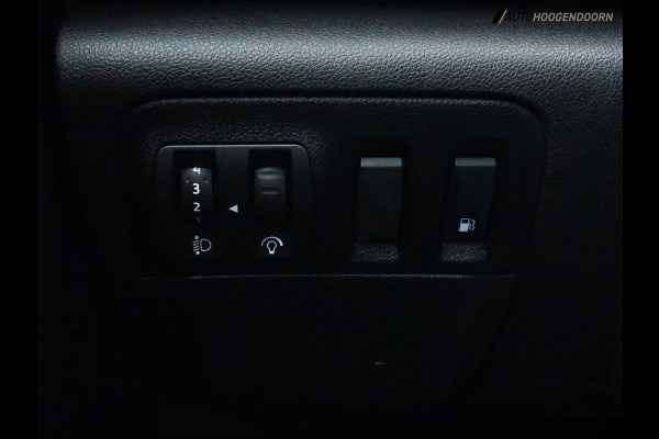 Renault Mégane Estate 1.6 E-Tech Plug-In Hybrid 160 R.S. Line (APPLE CARPLAY,LED,KEYLESS,KEYLESS,DIGITAAL DISPLAY,PARKEERSENSOREN)