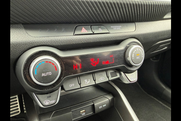Kia Stonic 1.0 T-GDi MHEV GT-Line - Navi - Camera - Parkeerhulp - Climate