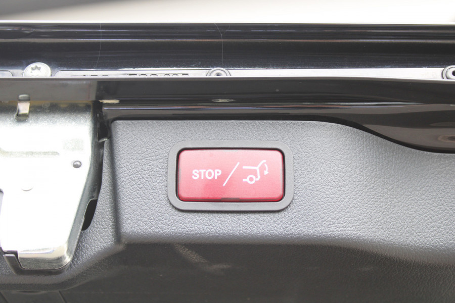 Mercedes-Benz V-Klasse 300d / XXL / DC / 2x Electrische Schuifdeur / 360 Camera / Vol Opties / NIEUWSTAAT