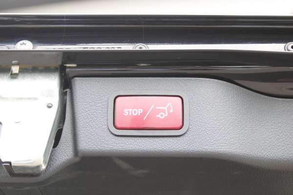 Mercedes-Benz V-Klasse 300d / XXL / DC / 2x Electrische Schuifdeur / 360 Camera / Vol Opties / NIEUWSTAAT