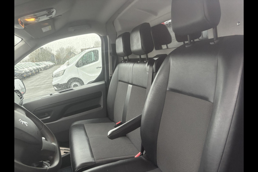 Peugeot Expert 2.0 BlueHDI 120*A/C*CRUISE*NAVI*HAAK*CARPLAY*3PERS