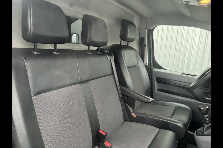 Peugeot Expert 2.0 BlueHDI 120*A/C*CRUISE*NAVI*HAAK*CARPLAY*3PERS