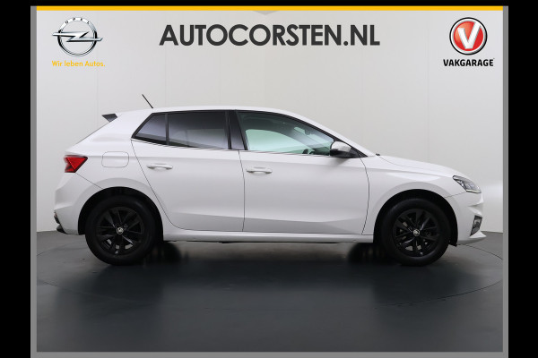 Škoda Fabia 1.0TSI 96PK 5Drs Ecc Navi* Camera Stoelverwarming Apple Carplay Android Auto Cruise Control Pdc Lmv Isofix Privacyglas Led Smartlink Bluetooth Keyless Licht-/regensensor Mooie en complete Skoda Fabia 380 Liter kofferruimte