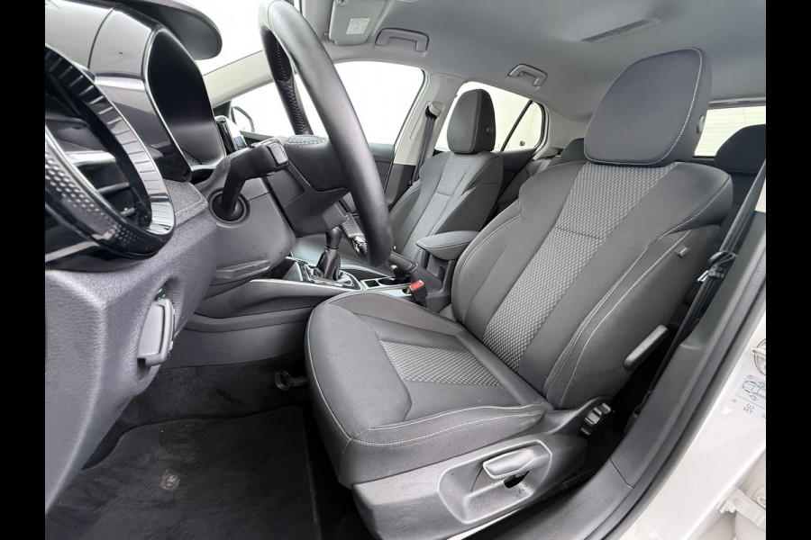 Škoda Fabia 1.0TSI 96PK 5Drs Ecc Navi* Camera Stoelverwarming Apple Carplay Android Auto Cruise Control Pdc Lmv Isofix Privacyglas Led Smartlink Bluetooth Keyless Licht-/regensensor Mooie en complete Skoda Fabia 380 Liter kofferruimte