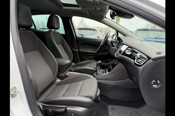 Opel Astra 1.0 Innovation Navi,Camera,Schuifdak,Dealer Onderhouden,Keyless,Pdc V+A,N.A.P,105pk,Rijstrooksensor,Blind Spot Detection,Lm velgen,Nieuwe Apk bij Aflevering