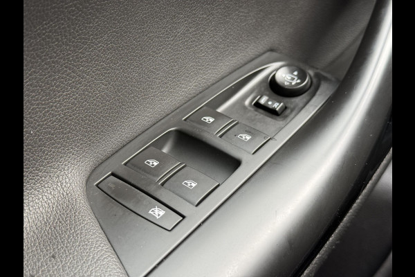 Opel Astra 1.0 Innovation Navi,Camera,Schuifdak,Dealer Onderhouden,Keyless,Pdc V+A,N.A.P,105pk,Rijstrooksensor,Blind Spot Detection,Lm velgen,Nieuwe Apk bij Aflevering