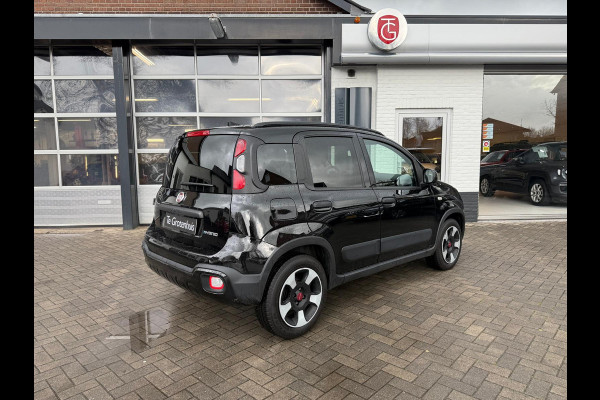 Fiat Panda 1.0 Hybrid Cross 5 persoons