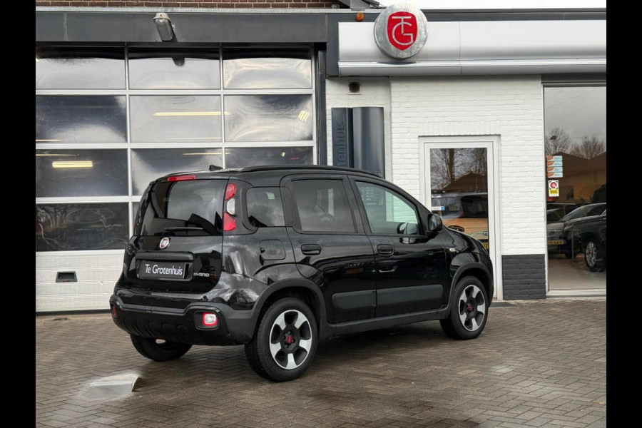 Fiat Panda 1.0 Hybrid Cross 5 persoons