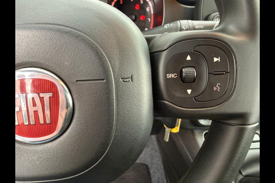 Fiat Panda 1.0 Hybrid Cross 5 persoons