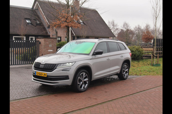 Škoda Kodiaq 1.5 TSI Sportline Business 7p. |  DSG | 7 Persoons | Trekhaak | Camera | Sfeerverlichting |