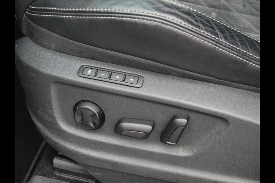 Škoda Kodiaq 1.5 TSI Sportline Business 7p. |  DSG | 7 Persoons | Trekhaak | Camera | Sfeerverlichting |