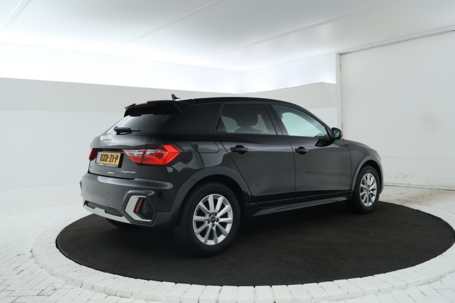 Audi A1 citycarver 25 TFSI Advanced Edition Cruise Control, Airco, Apple Carplay
