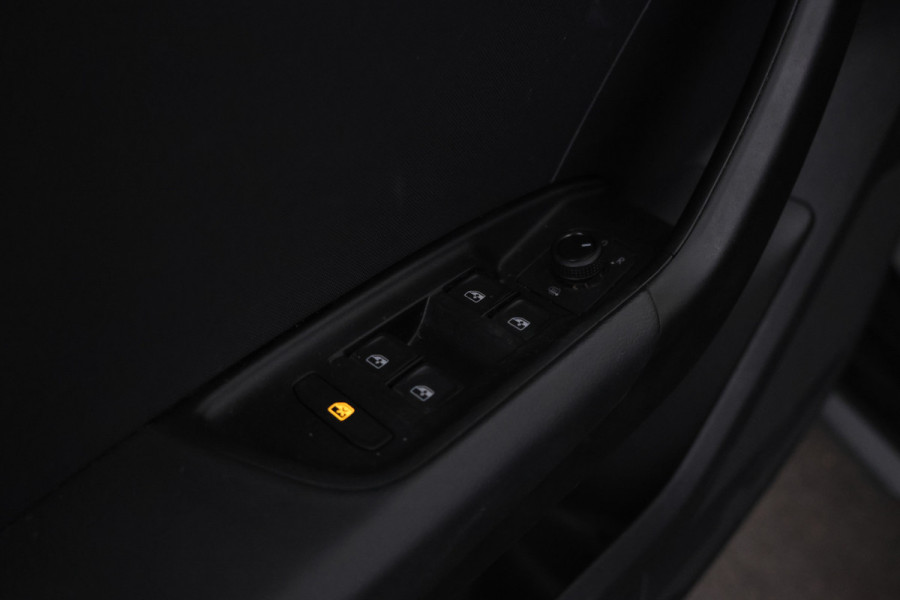 Audi A1 citycarver 25 TFSI Advanced Edition Cruise Control, Airco, Apple Carplay