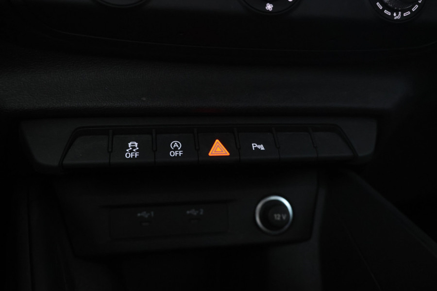 Audi A1 citycarver 25 TFSI Advanced Edition Cruise Control, Airco, Apple Carplay