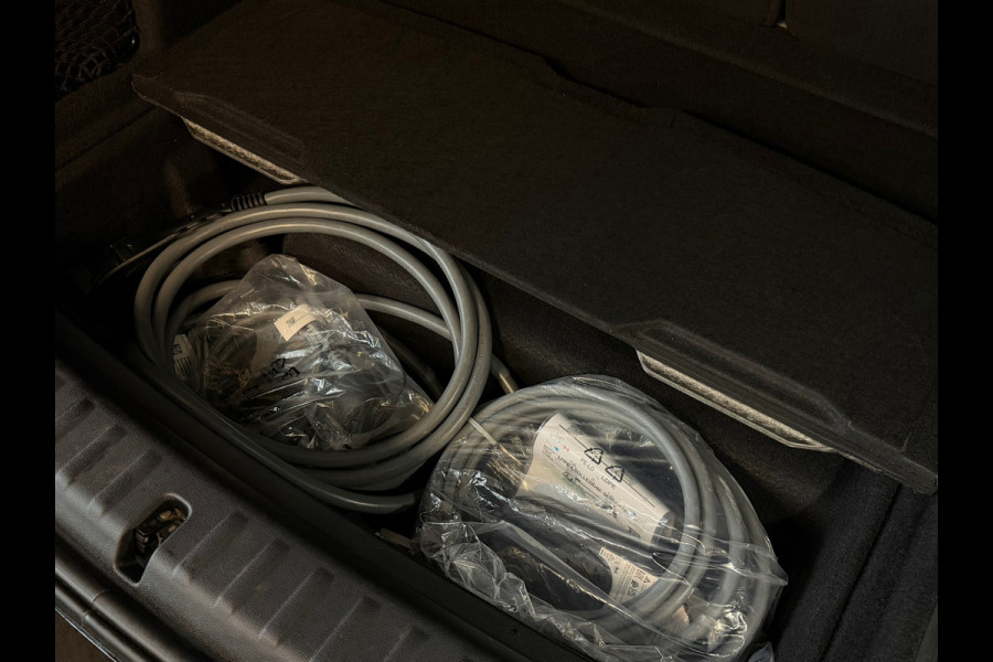 BMW X1 XDrive25e |M-Sport|PANO|HuD|H&K|MEMORY|FABRIEKSGARANTIE|