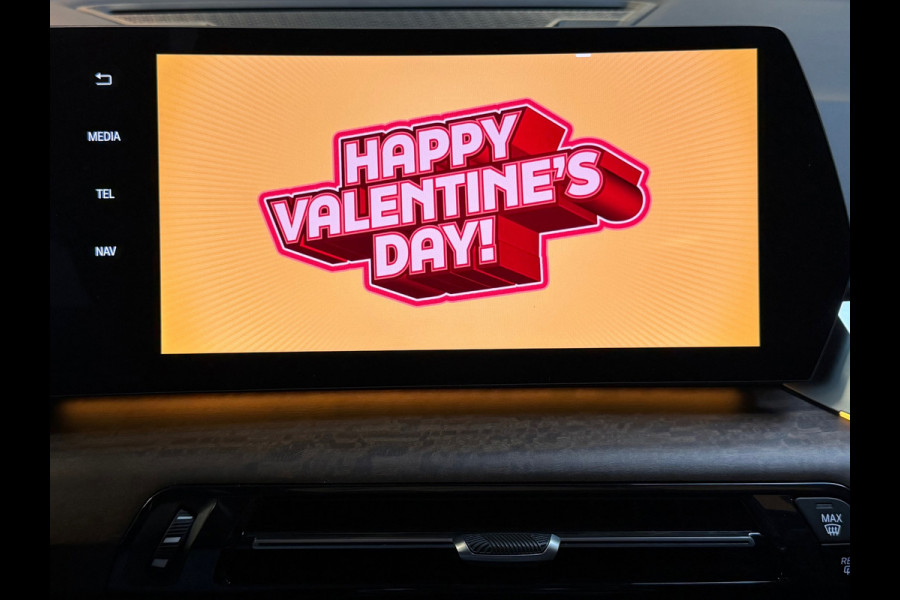 BMW X1 XDrive25e |M-Sport|PANO|HuD|H&K|MEMORY|FABRIEKSGARANTIE|