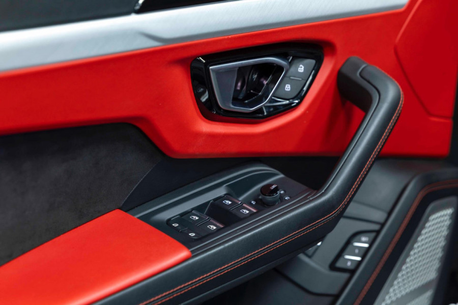 Lamborghini Urus ManSORY |TWOTONE|PANO|B&O|LIMITED