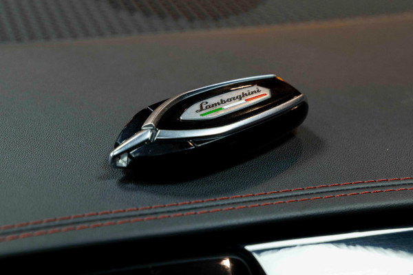 Lamborghini Urus ManSORY |TWOTONE|PANO|B&O|LIMITED