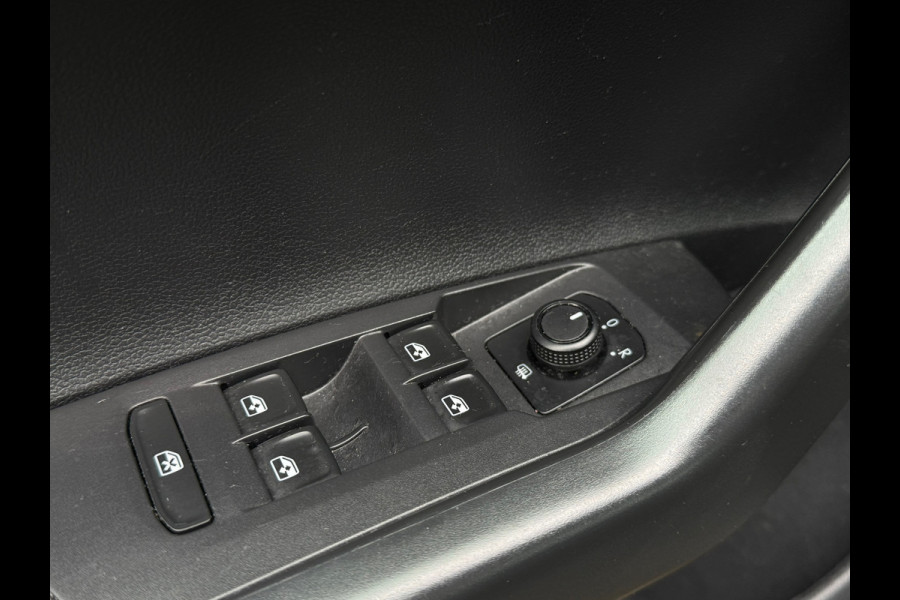 Volkswagen Polo 1.0 TSI Highline Business / NAP / APK / BTW