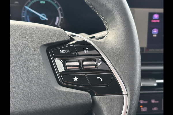 Kia Niro 1.6 GDi Hybrid ExecutiveLine Automaat | Elektrische Geheugenstoelen | Leder | Camera | Cruise | Sensoren | Stoelverwaming & Verkoeling | Apple Carplay & Android Auto |