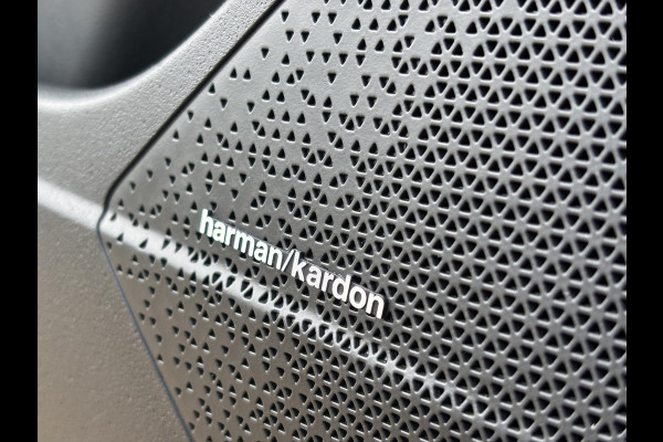 Kia Niro 1.6 GDi Hybrid ExecutiveLine Automaat | Elektrische Geheugenstoelen | Leder | Camera | Cruise | Sensoren | Stoelverwaming & Verkoeling | Apple Carplay & Android Auto |