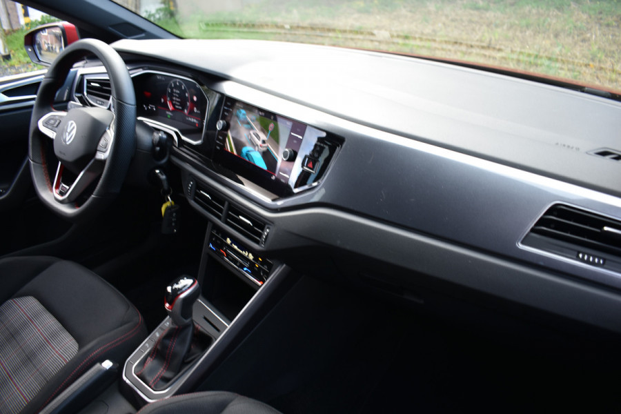 Volkswagen Polo GTI 2.0 TSI 210PK DSG VIRTUAL/LED/CARPLAY FABRIEKS GARANTIE