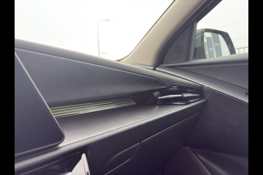 Kia Niro EV Edition Advanced 64.8 kWh Navi | Camera | Cruise | Stoel & Stuurverwarming | Key-Less | Sensoren | Leder | Apple Carplay & Android Auto |