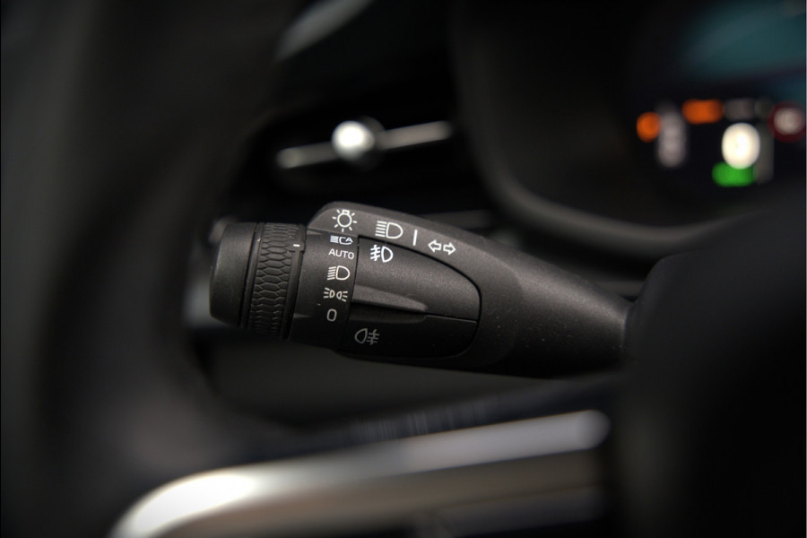 Polestar 2 Long Range Dual Motor Launch Edition 78kWh | Panoramadak | Stoelverwarming | Stuurverwarming | Harman Kardon | Memory Seat | 360 Camera | Keyless | Apple Carplay | Adaptive Cruise Control | BTW | LED |