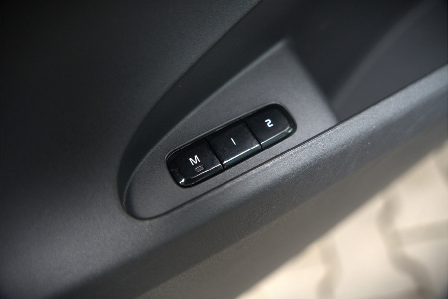 Polestar 2 Long Range Dual Motor Launch Edition 78kWh | Panoramadak | Stoelverwarming | Stuurverwarming | Harman Kardon | Memory Seat | 360 Camera | Keyless | Apple Carplay | Adaptive Cruise Control | BTW | LED |