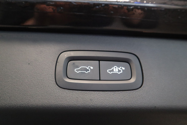 Lynk & Co 01 1.5 360 Camera 24 maanden garantie mogelijk (*vraag naar de voorwaarden)