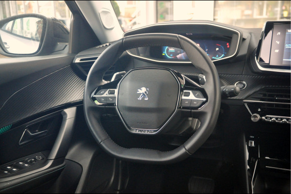 Peugeot 2008 1.2 PureTech 130 PK Allure Pack Automaat | Zeer nette staat! | Camera | DAB+