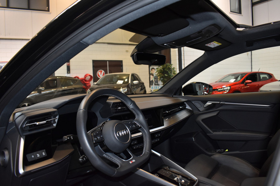 Audi A3 Sportback 45 TFSI e S-edition Competition PANODAK B&O MATRIX VIRTUAL COCKPIT VOL!